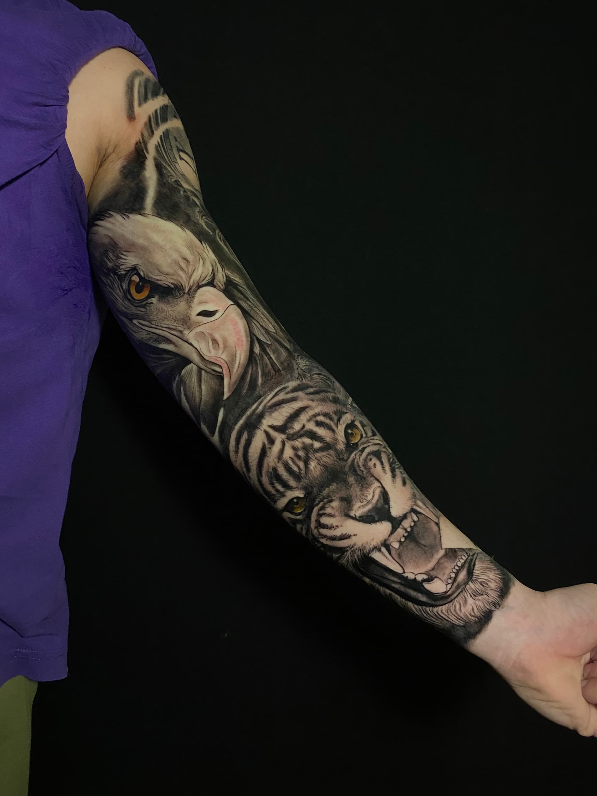 Tatuaje de realismo por Adrian Alarcón — trabajo 10