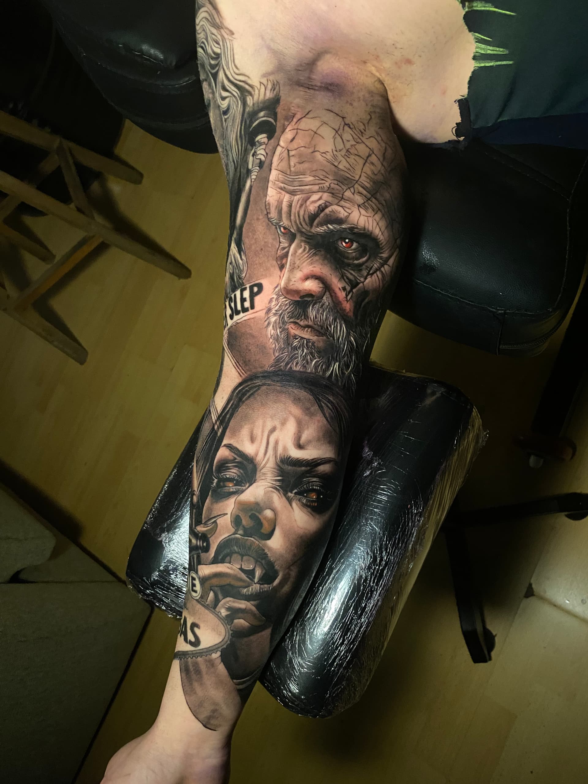 Tatuaje de realismo por Adrian Alarcón — trabajo 12