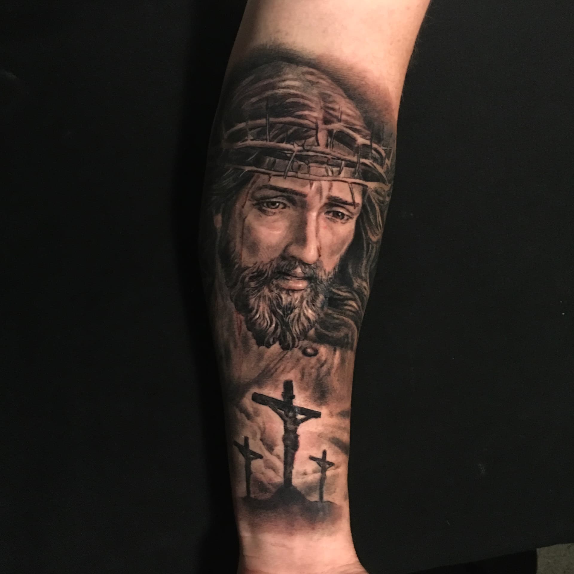 Tatuaje de realismo por Adrian Alarcón — trabajo 3